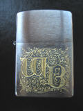 Feuerzeug mit Monogramm